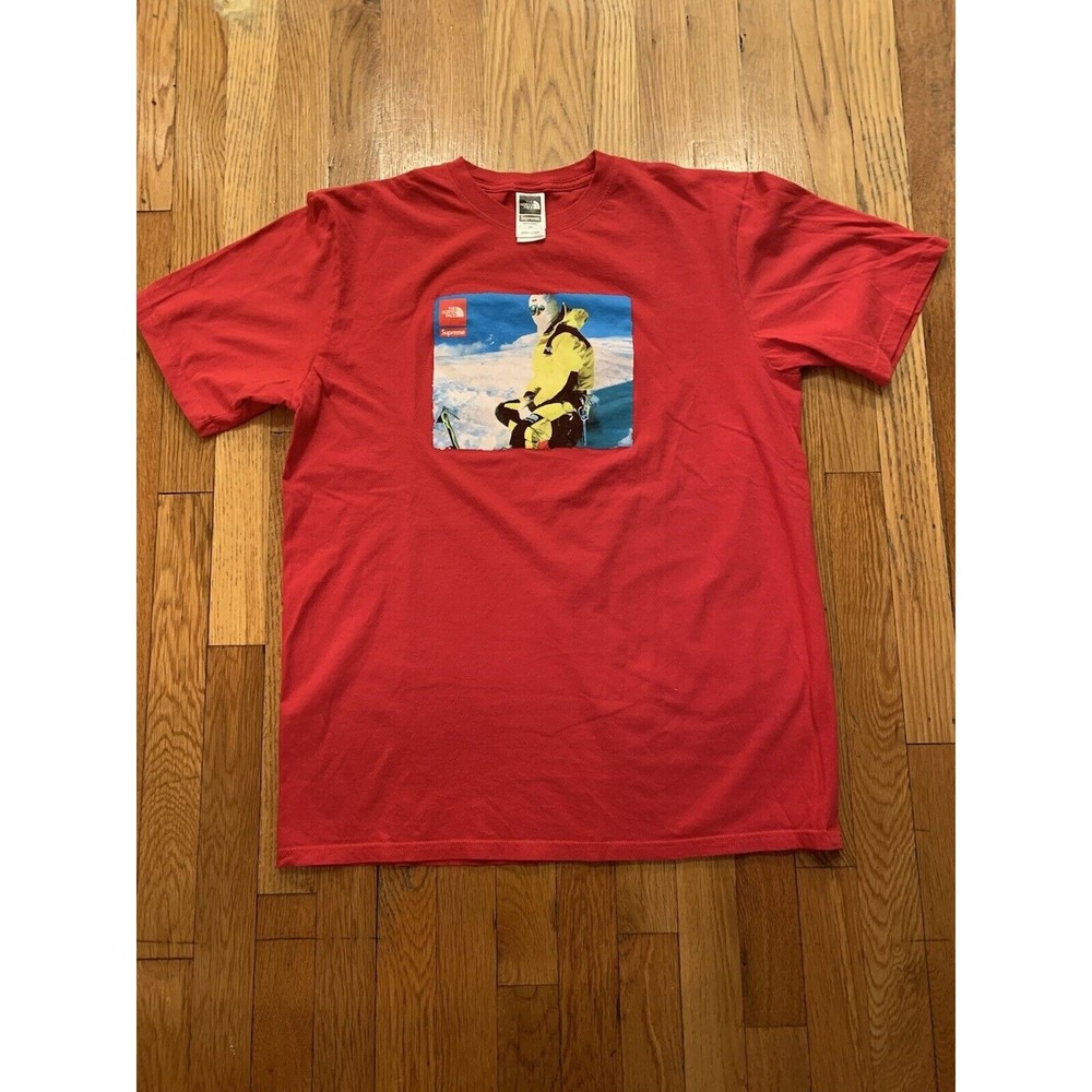 The North Face X Supreme FW18 Photo Tee Red Expedition Box Logo T-Shirt Size L